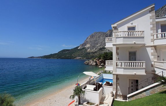 Serenia Living Tower 2